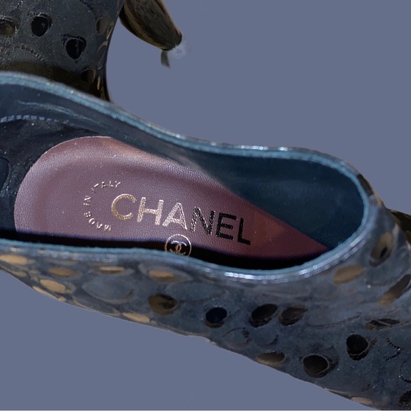 Chanel High Heels - Picture 3 of 4